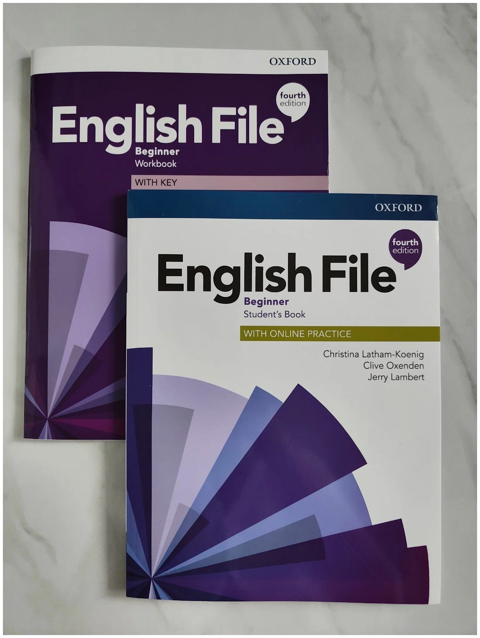 English file Beginner student's book. English file Beginner Workbook. English file Beginner 4th Edition. Solutions Beginner student's book.